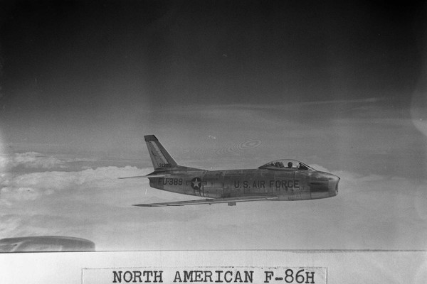  North American F-86H Sabre 53-1389