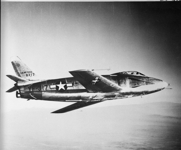  North American XF-93A (F-86C)  48-317