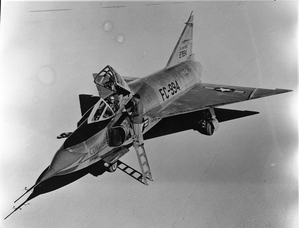  Convair YF-102 Delta Dagger 52-7994