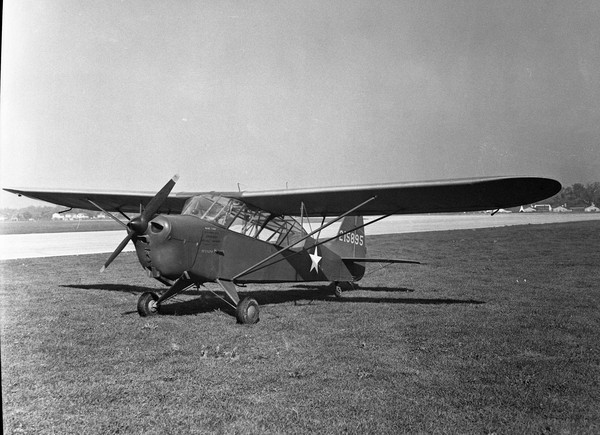  Interstate XL-6 (XO-63) Grasshopper 42-15895