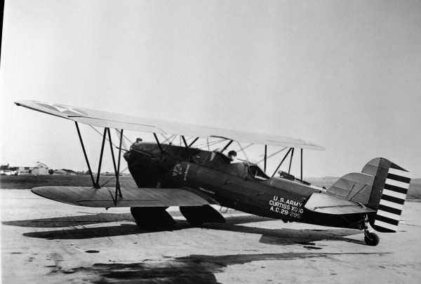  Curtiss XO-1G (XBT-4) Falcon 29-295