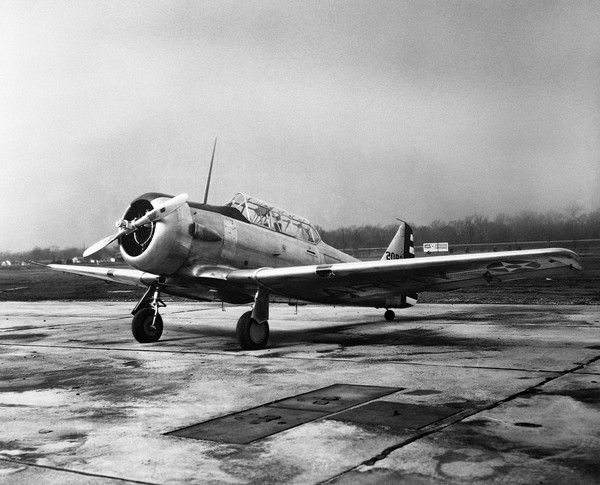  North American AT-6 Texan 