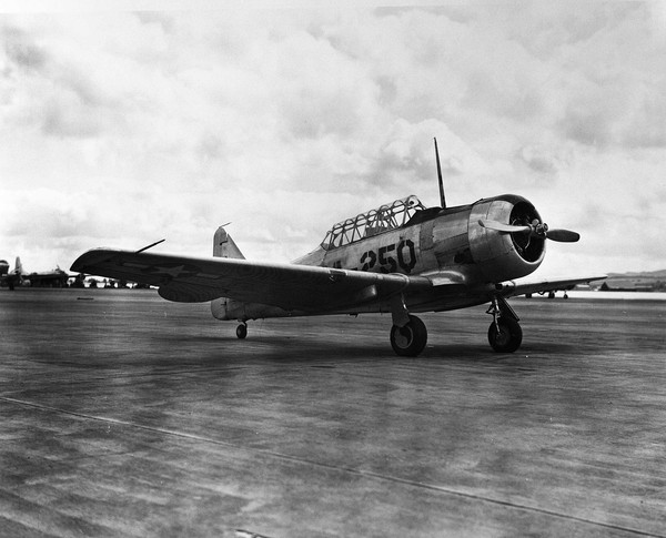 North American AT-6 Texan 