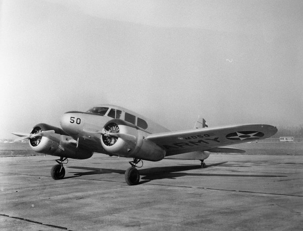  Cessna AT-8 Bobcat 