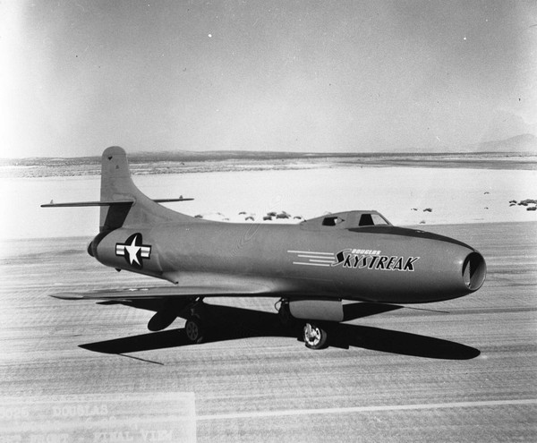  Douglas D-588-1 Skystreak 