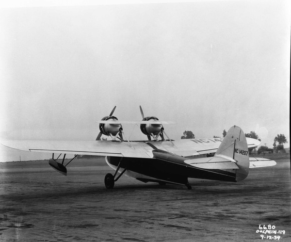  Douglas Dolphin 119   NC14207