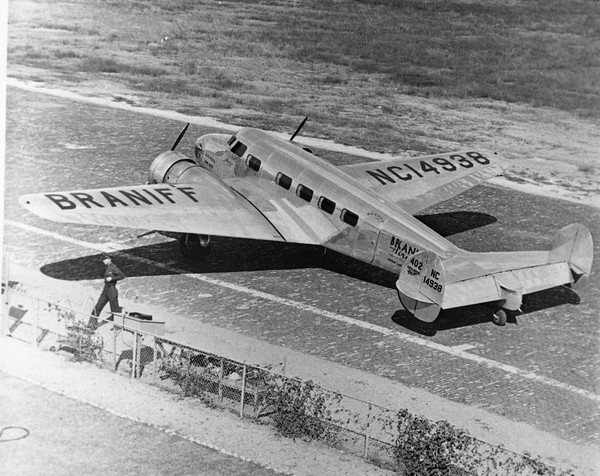  Lockheed 10-A Electra NC14938