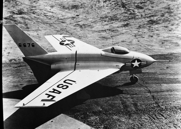  Bell X-4  46-676