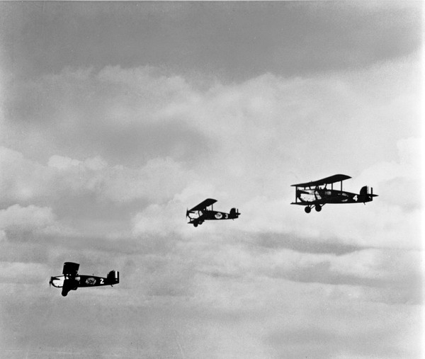  Douglas DWC World Cruiser 