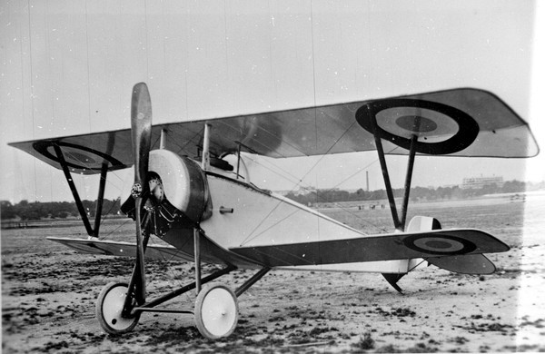  Nieuport 17  