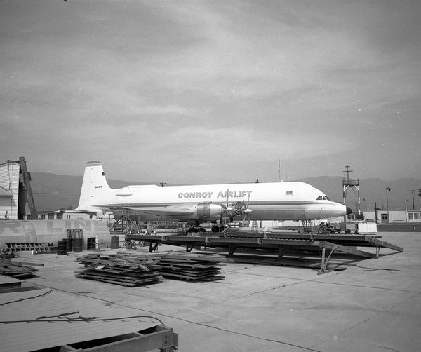 Conroy Airlift Canadair CL-44-O  N447T