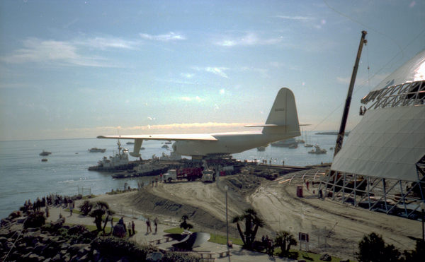 Howard Hughes Hughes HK-1/H-4  NX37602