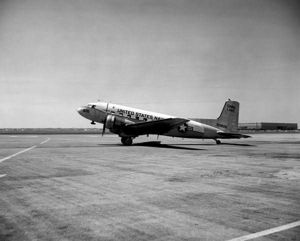 USN Douglas DC-3/R4D-8  -50826