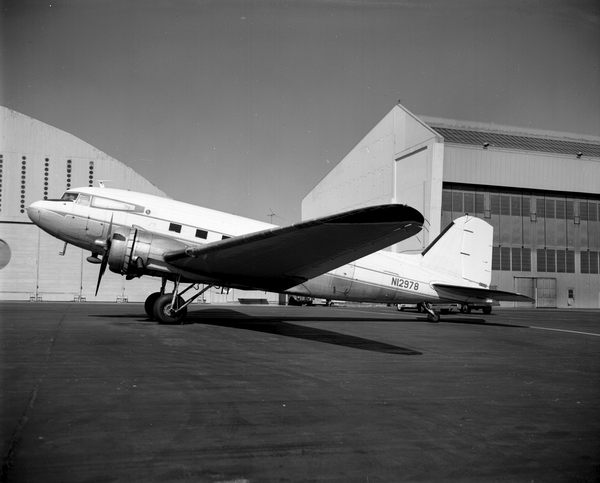  Douglas DC-3  N12978