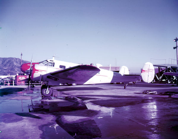 Producers Cotton Oil Co. Beechcraft D18 Twin Beech N5875C