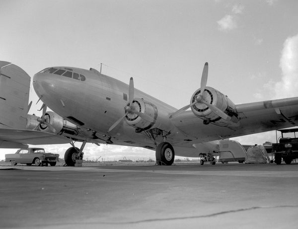 Leo Aimonetto Boeing SA-307B  N75385