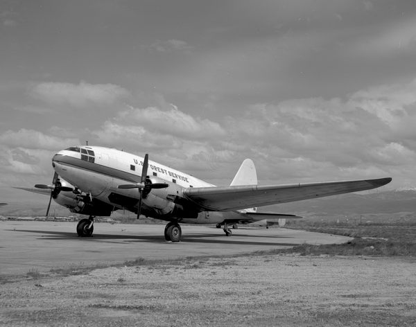 U.S.Forest Service Curtiss C-46D Commando M105Z