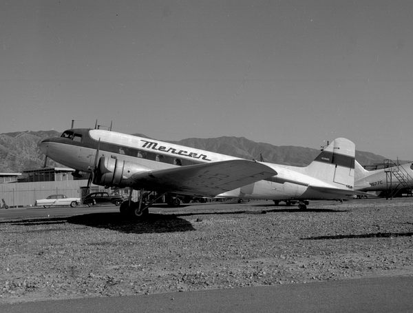 Mercer Enterprises Douglas DC-2-142  N39165