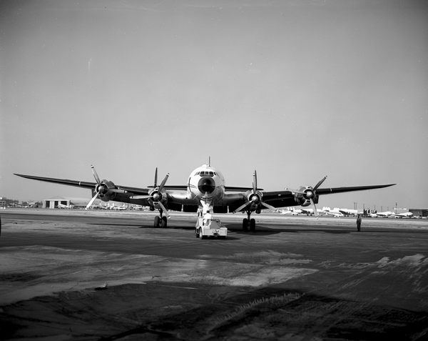 Lake Havasu City Lockheed L-049 Constellation N6000C
