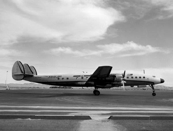 Holiday Wings Lockheed L-1649A  N7314C