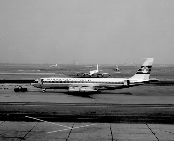 Aer Lingus Boeing 707-348C  EI-AMW
