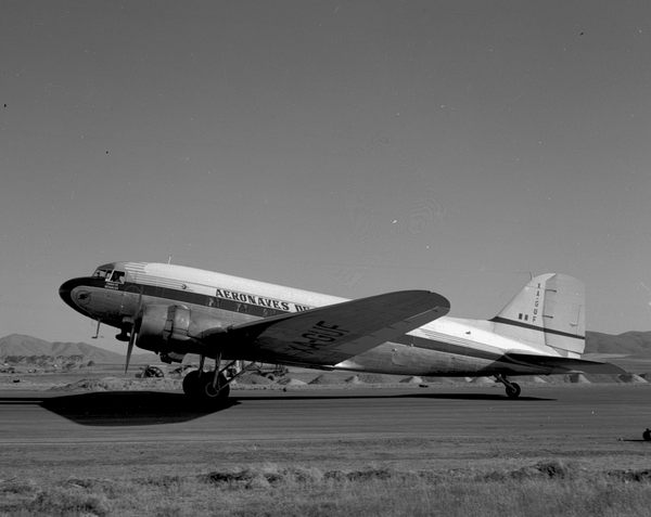Aeronaves de Mexico Douglas DC-3B-202  XA-GUF