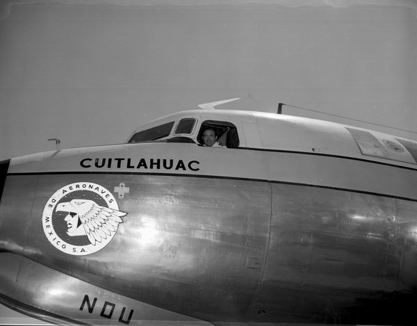 Aeronaves de Mexico Douglas DC-6  XA-NOU