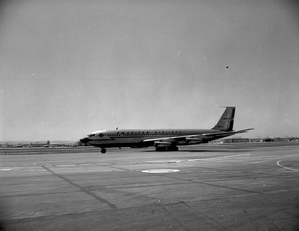 American Airlines Boeing 707-123  N7513A