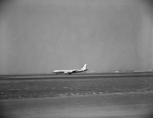 American Airlines Boeing 707-123  N7518A