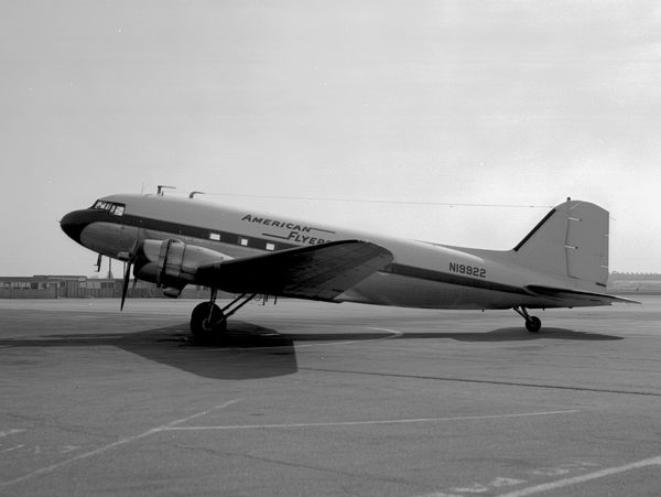 American Flyers Douglas DC-3/C-50D  N19922