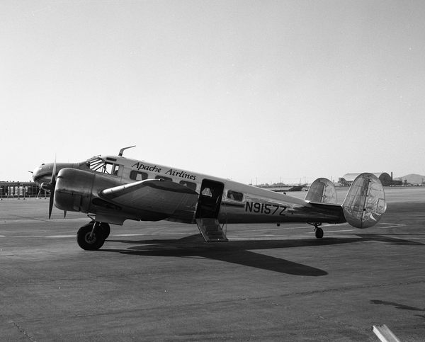 Apache Airlines Beechcraft D18 Twin Beech N9157Z