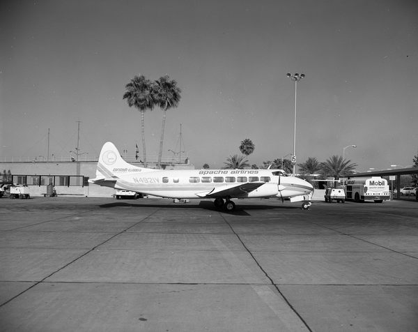 Apache Airlines Caestedt CJ600A Dove TP N4921V