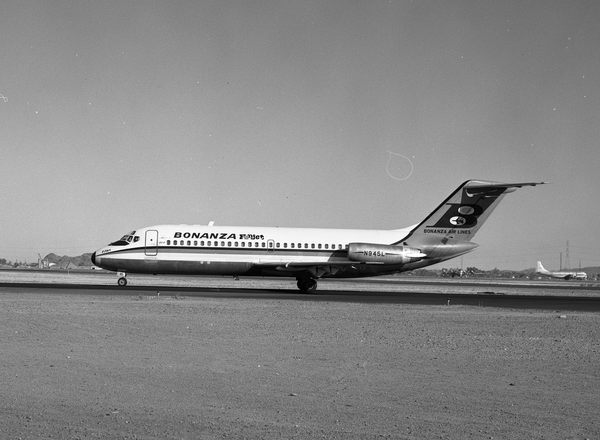 Bonanza Airlines Douglas DC-9-11  N945L