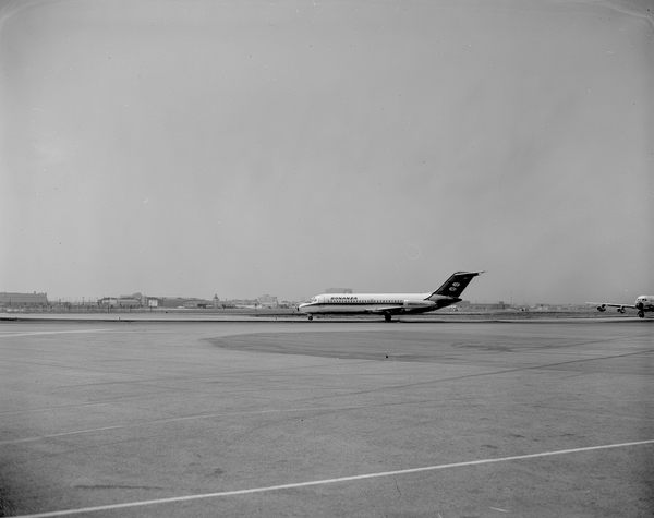 Bonanza Airlines Douglas DC-9-11  N946L