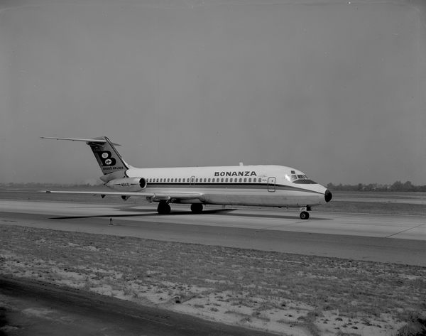 Bonanza Airlines Douglas DC-9-11  N947L