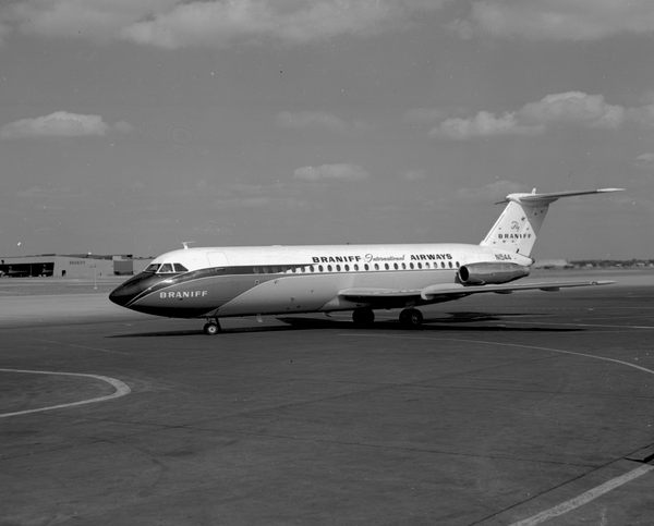 Braniff International Airways British Aircraft Corp (BAC) 1-11-203AE  N1544