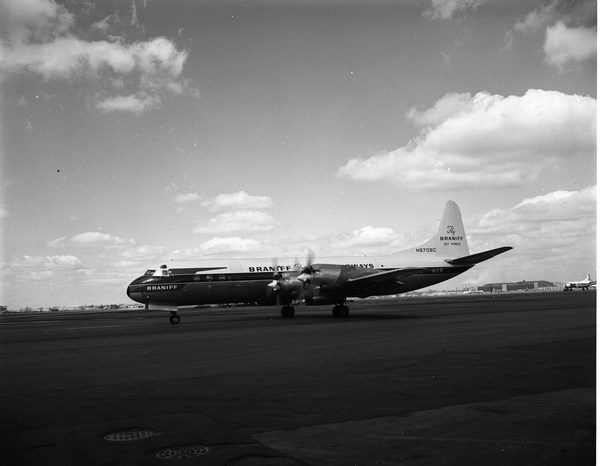 Braniff International Airways Lockheed L-188 Electra N9709C