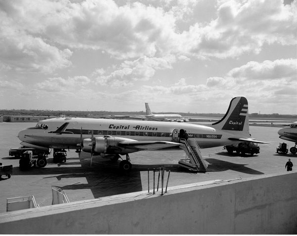 Capital Airlines Douglas DC-4/C-54  N86554