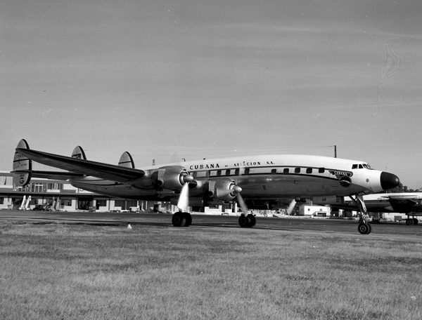 Cubana Airlines Lockheed L-1049G Super Constellation CU-T631