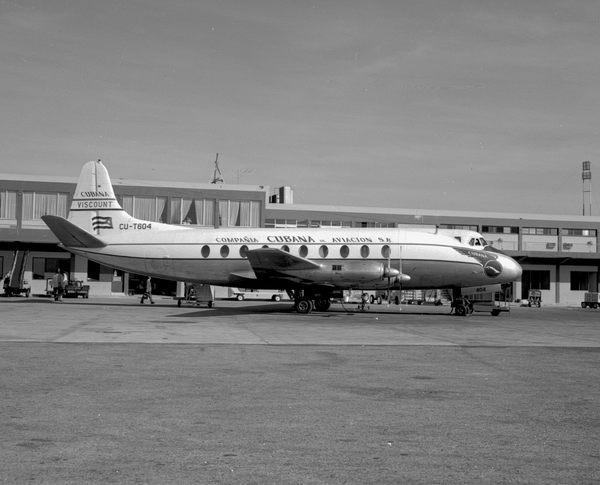 Cubana Airlines Vickers 755D Viscount CU-T604