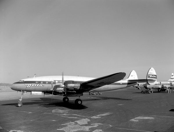 Delta Airlines Lockheed L-049 Constellation N90923