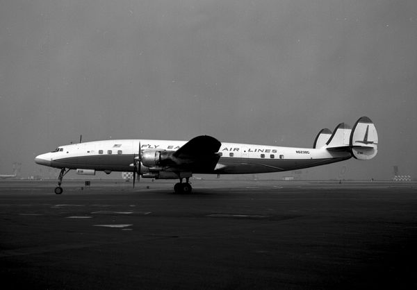 Eastern Airlines Lockheed L-1049G Super Constellation N6238G