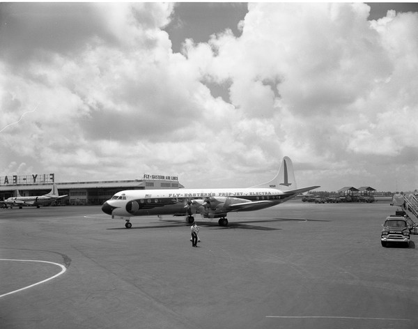 Eastern Airlines Lockheed L-188A Electra N5521