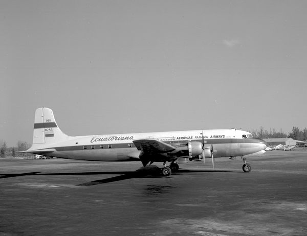 Ecuatoriana-Aerovias Panama Douglas DC-6/YC-112A  HC-ADJ