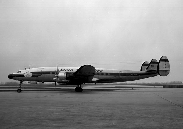 Flying Tiger Line Lockheed L-1049H Super Constellation N6912C