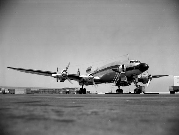 Flying Tiger Line Lockheed L-1049H Super Constellation N6917C