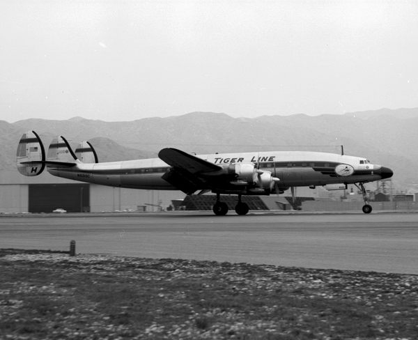 Flying Tiger Line Lockheed L-1049H Super Constellation N6919C