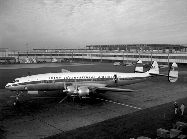 Irish International Airlines Aer Lingus Lockheed L-1049E Super Constellation N1005C