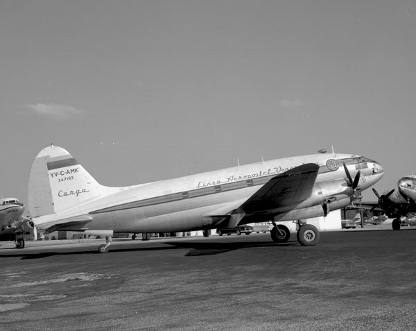 L.A.V. Curtiss C-46A Commando YV-C-AMK
