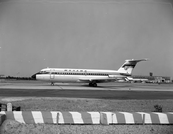 Mohawk British Aircraft Corp (BAC) 1-11-204AF  N1113J